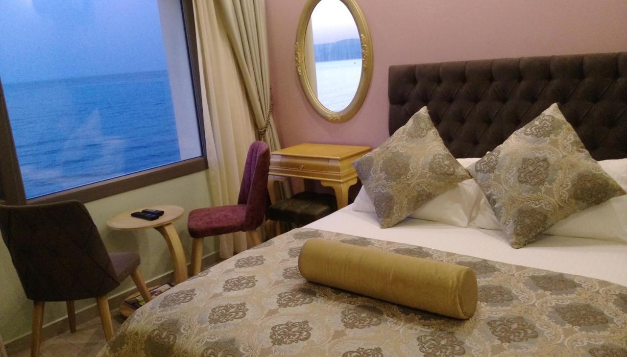 Itimat Otel Urla Exterior foto
